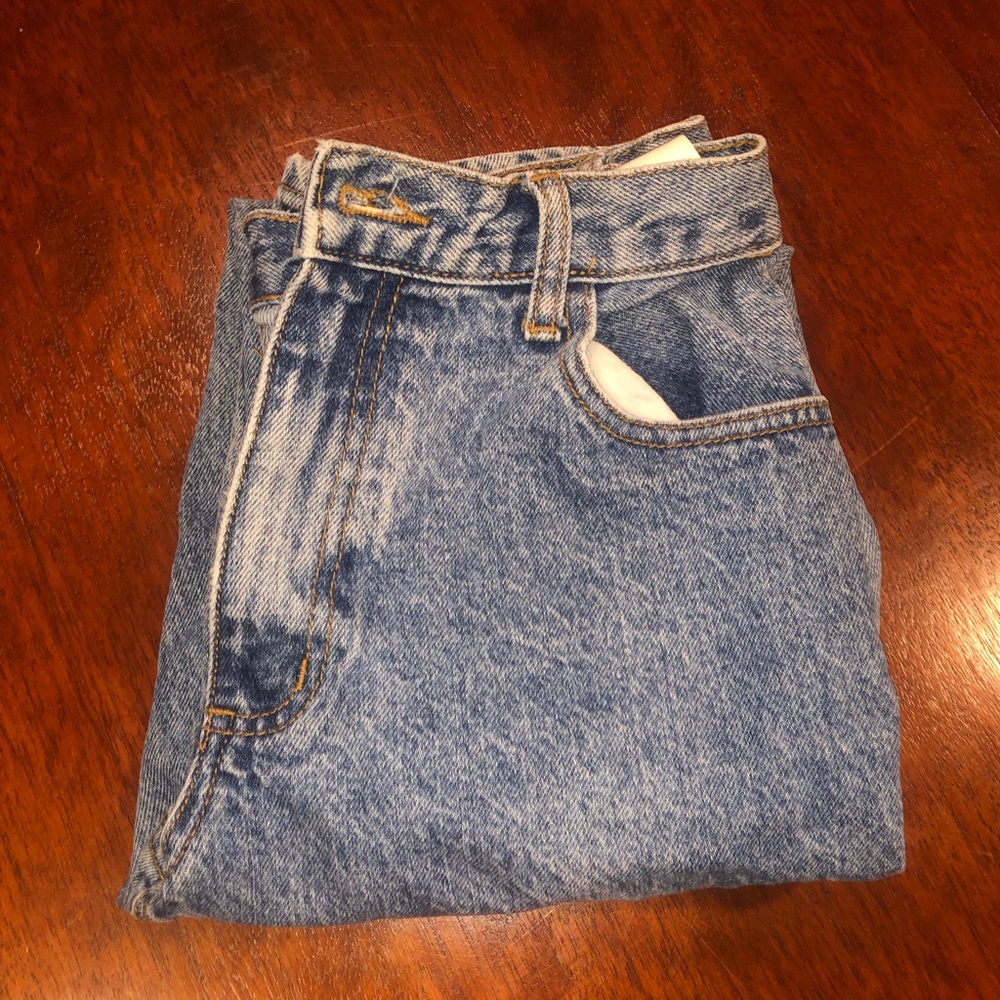 Brandy Melville Mom Jeans